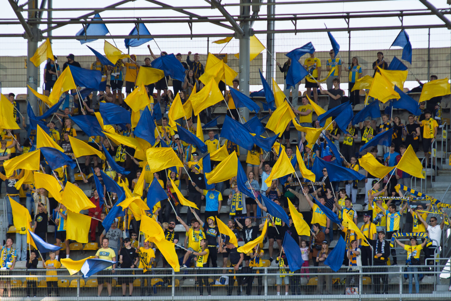 Stal Gorzów-12